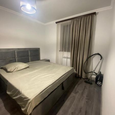 2 Cosy Apartment In Townhouse Near Airport Evn Geghanist  Zewnętrze zdjęcie