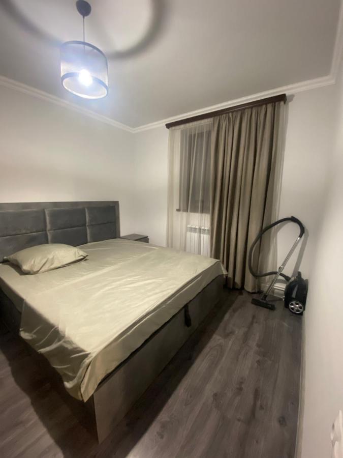 2 Cosy Apartment In Townhouse Near Airport Evn Geghanist  Zewnętrze zdjęcie