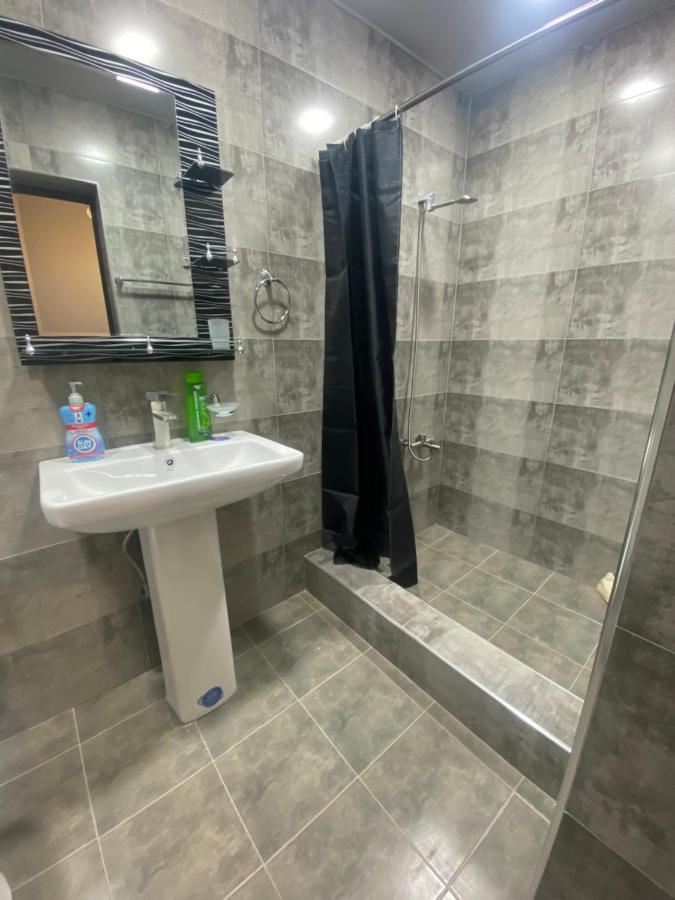 2 Cosy Apartment In Townhouse Near Airport Evn Geghanist  Zewnętrze zdjęcie