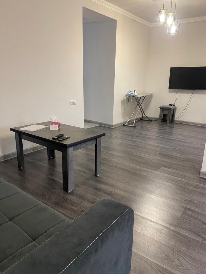 2 Cosy Apartment In Townhouse Near Airport Evn Geghanist  Zewnętrze zdjęcie